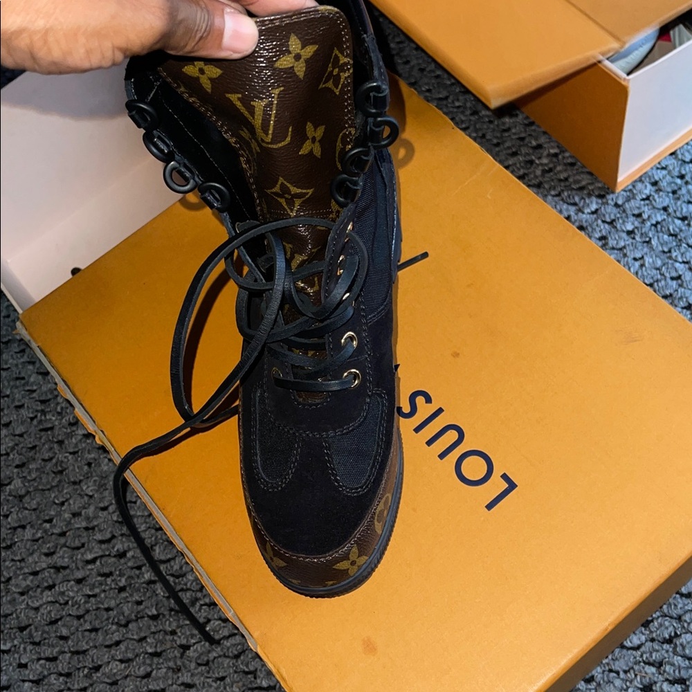 Louis Vuitton Monogram Black and Brown Shoes